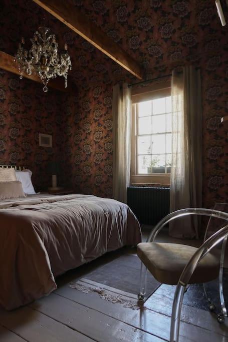 Primrose Cottage - With Private Courtyard & Sun Terrace In Central Bath Extérieur photo